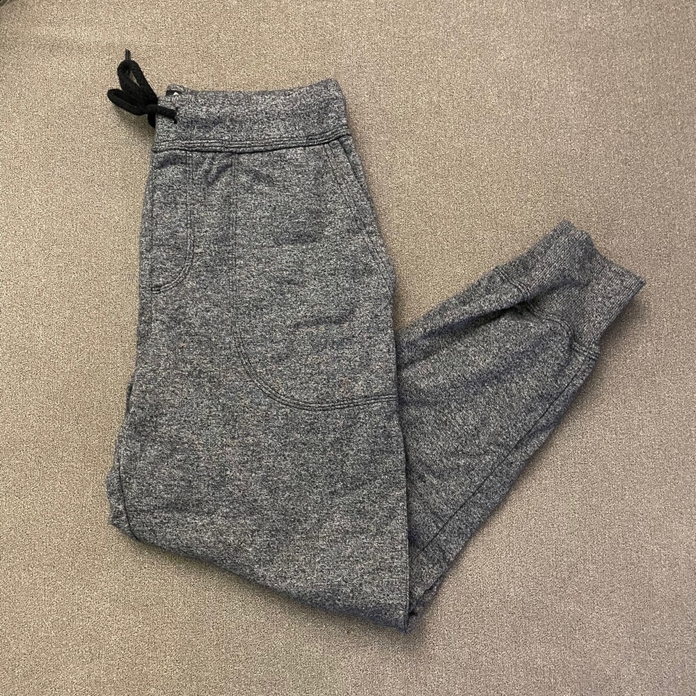 BDG Men’s Heather Grey Jogger Sweatpants
